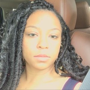 Meet your Posher, Tiffany